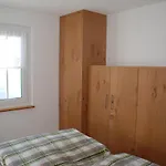 Apartment Foresta *